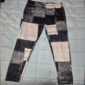 Patchwork Black and White Leggings